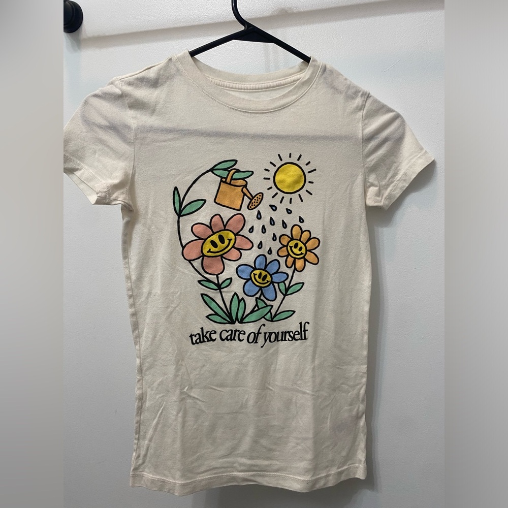 Aeropostal Take Care Daisies Graphic Tee Size Xs Send Offers!
